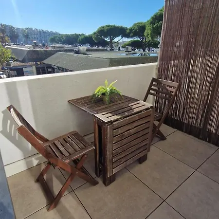 شقة Carnon Climatise Avec Vue Port Et Balcon